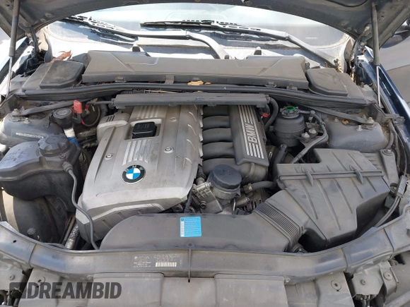 2006 BMW 3 Series 330i with VIN WBAVB33586KR78166, listed as a IAAI auction lot 42470438 with 177,889 mi miles and . Bid and sale history available at DreamBid. Image 10.