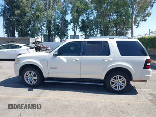 2007 Ford Explorer Limited с VIN 1FMEU75897UA35586, выставлен на аукционе IAAI как лот 42660077 с пробегом 135 507 миль миль и . История ставок и продаж доступна на DreamBid. Изображение 14.
