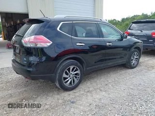 2014 Nissan Rogue S z VIN 5N1AT2MT0EC856766, wystawiony jako IAAI lot #42335105 z przebiegiem 160 187 mil mil oraz . Historia ofert i sprzedaży dostępna na DreamBid. Obrazek 4.
