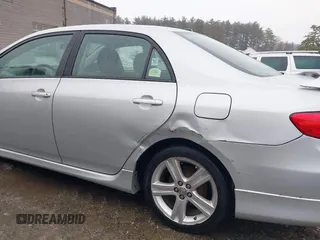 2013 Toyota Corolla L with VIN 2T1BU4EE5DC085714, listed as a IAAI auction lot 41651522 with 94,911 mi miles. Bid and sale history available at carsss.com. Image 6.