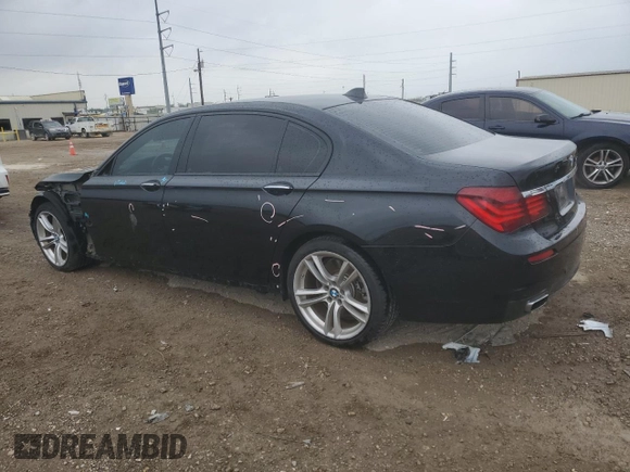 2014 BMW 7 Series ALPINA B7 with VIN WBAYE8C58ED135038, listed as a Copart auction lot 51213475 with 21,738 mi miles and Salvage title. Bid and sale history available at DreamBid. Image 2.