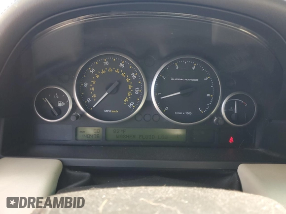 2008 Land Rover Range Rover SC with VIN SALMF13438A281942, listed as a Copart auction lot 57673775 with 140,476 mi miles and Salvage title. Bid and sale history available at DreamBid. Image 9.
