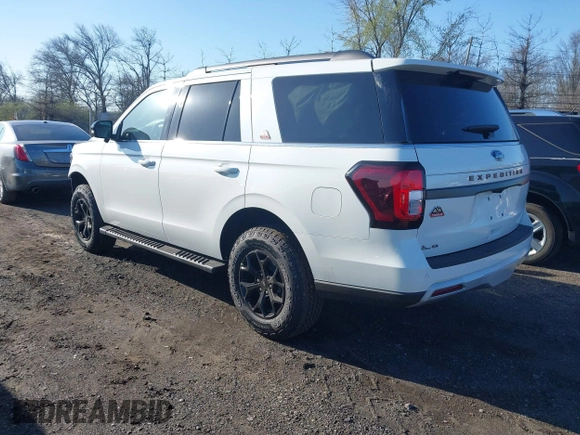2024 Ford Expedition Timberline with VIN 1FMJU1RG1REB10629, listed as a IAAI auction lot 41974714 with 1,232 mi miles and . Bid and sale history available at DreamBid. Image 3.