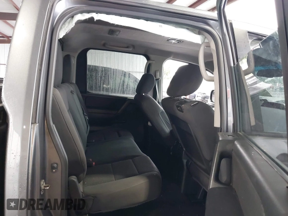 2014 Nissan Titan S with VIN 1N6AA0ECXEN504034, listed as a IAAI auction lot 39883492 with 189,529 mi miles and . Bid and sale history available at DreamBid. Image 8.