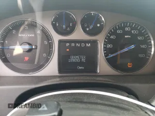 2007 Cadillac Escalade z VIN 1GYEC63847R378548, wystawiony jako Copart lot #54420675 z przebiegiem 189 093 mil mil oraz Szkoda całkowita • Salvage title. Historia ofert i sprzedaży dostępna na DreamBid. Obrazek 9.