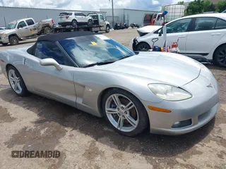 2008 Chevrolet Corvette with VIN 1G1YY36W385127373, listed as a IAAI auction lot 42206325 with 99,687 mi miles and . Bid and sale history available at DreamBid. Image 1.