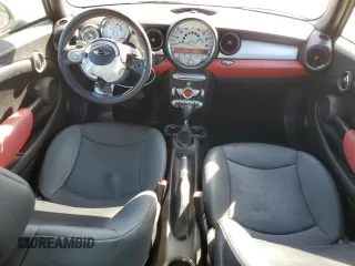 2009 MINI Convertible z VIN WMWMR335X9TU95073, wystawiony jako Copart lot #73690884 z przebiegiem 63 888 mil mil oraz Szkoda całkowita • Salvage title. Historia ofert i sprzedaży dostępna na DreamBid. Obrazek 8.