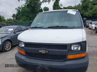 2013 Chevrolet Express Cargo z VIN 1GCZGTCG3D1167949, wystawiony jako IAAI lot #42745072 z przebiegiem 279 056 mil mil oraz . Historia ofert i sprzedaży dostępna na DreamBid. Obrazek 12.