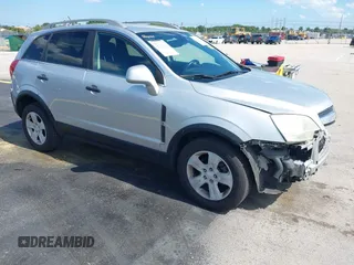 2013 Chevrolet Captiva Sport LS z VIN 3GNAL2EKXDS639719, wystawiony jako IAAI lot #42269437 z przebiegiem 111 361 mil mil oraz . Historia ofert i sprzedaży dostępna na DreamBid. Obrazek 1.