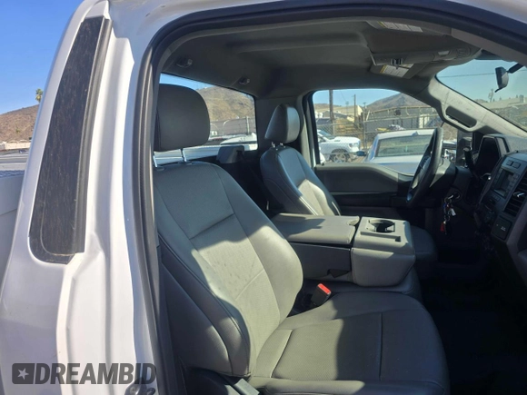 2022 Ford F-350 with VIN 1FDRF3E67NEC97018, listed as a Copart auction lot 41948425 with 60,422 mi miles and Salvage title. Bid and sale history available at DreamBid. Image 6.