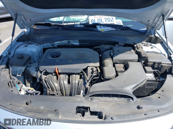 2019 Kia Optima LX with VIN 5XXGT4L3XKG355357, listed as a IAAI auction lot 41835587 with 70,802 mi miles. Bid and sale history available at carsss.com. Image 10.