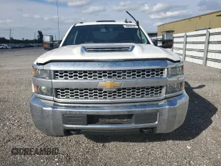 2019 Chevrolet Silverado 3500HD Work Truck with VIN 1GC4KVCY4KF112584, listed as a Copart auction lot 87727875 with 254,742 mi miles and Clean Title. Bid and sale history available at carsss.com. Image 5.