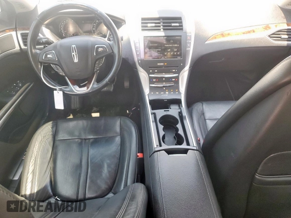 2016 Lincoln MKZ with VIN 3LN6L2GK3GR600599, listed as a Copart auction lot 60250585 with 90,192 mi miles and Salvage title. Bid and sale history available at DreamBid. Image 8.