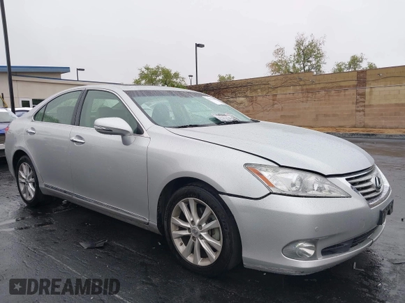 2012 Lexus ES 330 z VIN JTHBK1EG3C2489189, wystawiony jako IAAI lot #42174140 z przebiegiem 112 394 mil mil oraz . Historia ofert i sprzedaży dostępna na DreamBid. Obrazek 13.
