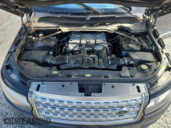 2016 Land Rover Range Rover Supercharged with VIN SALGS2EF5GA251806, listed as a Copart auction lot 63232155 with 129,600 mi miles and Clean title. Bid and sale history available at DreamBid. Image 12.