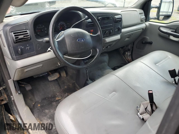 2006 Ford F-350 with VIN 1FDWF31526ED67123, listed as a Copart auction lot 65057085 with 32,342 mi miles and Clean title. Bid and sale history available at DreamBid. Image 8.