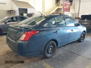 2016 Nissan Versa SV with VIN 3N1CN7APXGL886346, listed as a IAAI auction lot 41543879 with 141,870 mi miles. Bid and sale history available at carsss.com. Image 4.