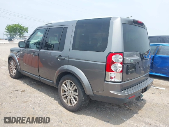 2011 Land Rover LR4 Lux с VIN SALAK2D44BA586974, выставлен на аукционе IAAI как лот 42494039 с пробегом 165 171 миль миль и . История ставок и продаж доступна на DreamBid. Изображение 3.