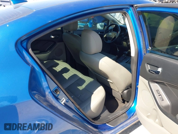 2015 Kia Forte EX with VIN KNAFZ4A85F5307314, listed as a IAAI auction lot 41672202 with 116,890 mi miles. Bid and sale history available at carsss.com. Image 8.