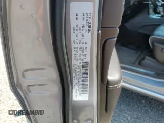 2018 Jeep Grand Cherokee Overland with VIN 1C4RJFCG2JC212947, listed as a Copart auction lot 59503405 with 76,436 mi miles and Clean title. Bid and sale history available at DreamBid. Image 13.