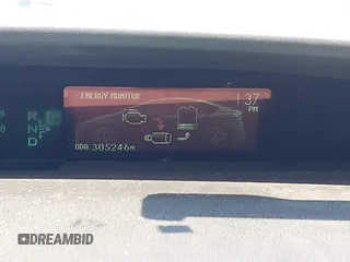 2015 Toyota Prius Four with VIN JTDKN3DU2F0471844, listed as a IAAI auction lot 42192439 with 305,246 mi miles. Bid and sale history available at carsss.com. Image 15.