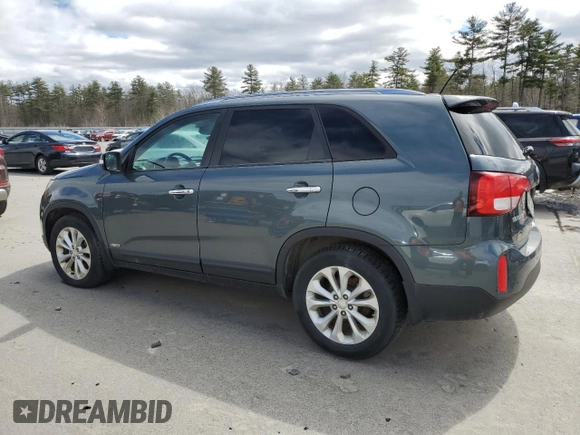 2014 Kia Sorento EX with VIN 5XYKUDA7XEG497463, listed as a Copart auction lot 53112355 with 135,217 mi miles and Clean Title. Bid and sale history available at DreamBid. Image 2.