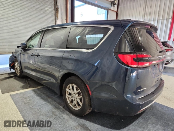 2023 Chrysler Pacifica Touring L с VIN 2C4RC1BG9PR596952, выставлен на аукционе Copart как лот 64998045 с пробегом 58 775 миль миль и На запчасти • Non repairable. История ставок и продаж доступна на DreamBid. Изображение 2.