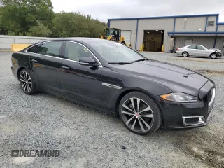 2019 Jaguar XJ Portfolio with VIN SAJWA2G77K8W17956, listed as a Copart auction lot 71780024 with 41,462 mi miles and Salvage Title. Bid and sale history available at DreamBid. Image 4.