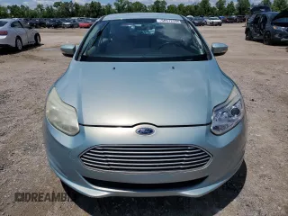 2013 Ford Focus Electric с VIN 1FADP3R44DL251179, выставлен на аукционе Copart как лот 56572595 с пробегом 49 705 миль миль и Чистый • Clean title. История ставок и продаж доступна на DreamBid. Изображение 5.
