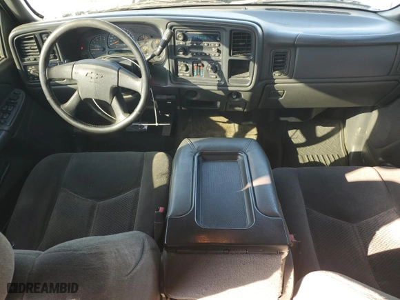 2006 Chevrolet Silverado 2500HD LT2 with VIN 1GCHK23U36F125555, listed as a Copart auction lot 43196755 with 150,417 mi miles and Salvage Title. Bid and sale history available at carsss.com. Image 8.