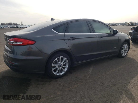 2019 Ford Fusion Hybrid SE with VIN 3FA6P0LU0KR134715, listed as a Copart auction lot 40792953 with 93,191 mi miles. Bid and sale history available at carsss.com. Image 3.