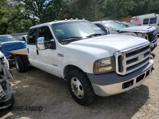 2006 Ford F-350 XL z VIN 1FDWW36P36ED25201, wystawiony jako Copart lot #65108995 z przebiegiem 226 872 mil mil oraz Czysty tytuł • Clean title. Historia ofert i sprzedaży dostępna na DreamBid. Obrazek 4.