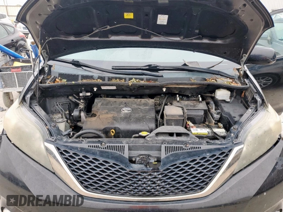 2011 Toyota Sienna SE with VIN 5TDXK3DC1BS058195, listed as a Copart auction lot 55395835 with 172,413 mi miles and Salvage title. Bid and sale history available at DreamBid. Image 12.
