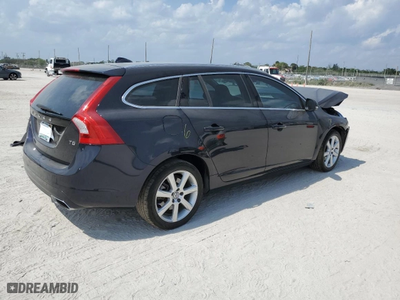 2017 Volvo V60 Premier with VIN YV140MEK6H1331751, listed as a Copart auction lot 43836953 with 43,856 mi miles. Bid and sale history available at carsss.com. Image 3.
