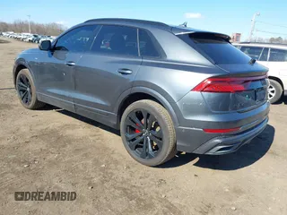 2021 Audi Q8 Premium Plus with VIN WA1EVAF16MD026866, listed as a IAAI auction lot 41555574 with 34,270 mi miles and . Bid and sale history available at DreamBid. Image 3.