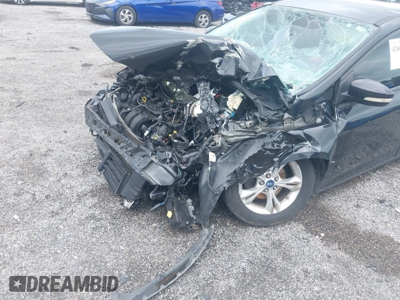 2013 Ford Focus SE with VIN 1FADP3F2XDL260259, listed as a IAAI auction lot 42460604 with 152,626 mi miles and . Bid and sale history available at DreamBid. Image 6.