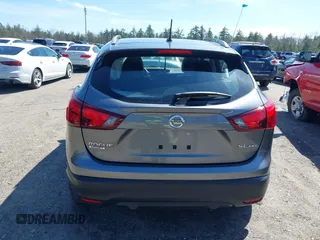 2017 Nissan Rogue SL with VIN JN1BJ1CR8HW118279, listed as a IAAI auction lot 41879325 with 38,780 mi miles and . Bid and sale history available at carsss.com. Image 16.