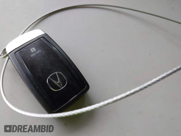 2019 Acura MDX with VIN 5J8YD3H30KL008917, listed as a IAAI auction lot 41725448 with 103,644 mi miles and . Bid and sale history available at DreamBid. Image 11.