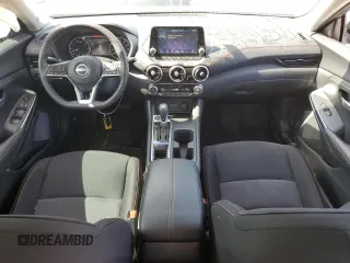 2024 Nissan Sentra SR z VIN 3N1AB8DV9RY386846, wystawiony jako Copart lot #55141905 z przebiegiem 4591 mil mil oraz Szkoda całkowita • Salvage title. Historia ofert i sprzedaży dostępna na DreamBid. Obrazek 8.