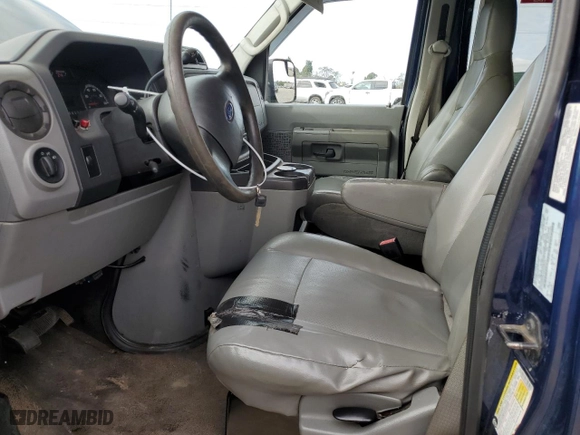 2010 Ford Econoline Wagon XL with VIN 1FBSS3BL5ADA95049, listed as a Copart auction lot 81234424 with 123,435 mi miles and Salvage Title. Bid and sale history available at carsss.com. Image 7.