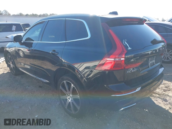 2018 Volvo XC60 Inscription with VIN YV4A22RL2J1081874, listed as a IAAI auction lot 41330217 with 100,611 mi miles. Bid and sale history available at carsss.com. Image 3.