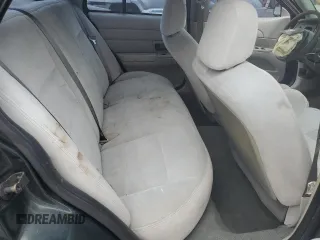 2003 Ford Police Interceptor Street Appear z VIN 2FAFP71WX3X104802, wystawiony jako Copart lot #60667985 z przebiegiem 189 373 mil mil oraz Szkoda całkowita • Salvage title. Historia ofert i sprzedaży dostępna na DreamBid. Obrazek 10.