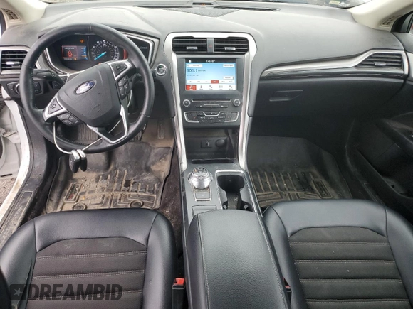 2017 Ford Fusion SE z VIN 3FA6P0H72HR241423, wystawiony jako Copart lot #56777945 z przebiegiem 105 223 mil mil oraz Czysty tytuł • Clean title. Historia ofert i sprzedaży dostępna na DreamBid. Obrazek 8.