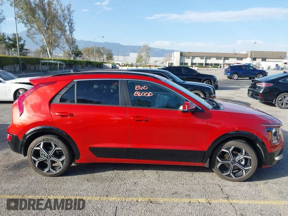2023 Kia Niro EX with VIN KNDCR3LE3P5093816, listed as a IAAI auction lot 41666023 with 31,874 mi miles. Bid and sale history available at carsss.com. Image 13.