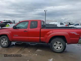 2011 Toyota Tacoma with VIN 5TFUU4EN8BX005572, listed as a IAAI auction lot 41460605 with 175,032 mi miles. Bid and sale history available at carsss.com. Image 14.