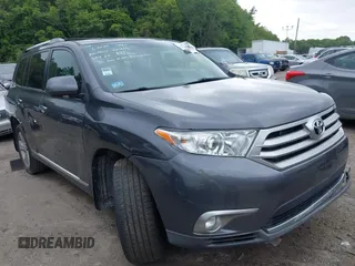 2013 Toyota Highlander Limited with VIN 5TDDK3EH0DS201184, listed as a IAAI auction lot 42428945 with 179,518 mi miles and . Bid and sale history available at DreamBid. Image 1.