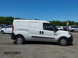 2019 Ram ProMaster City Cargo Tradesman z VIN ZFBHRFAB7K6L94837, wystawiony jako IAAI lot #42325483 z przebiegiem 108 234 mil mil oraz . Historia ofert i sprzedaży dostępna na DreamBid. Obrazek 1.