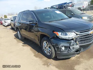 2019 Chevrolet Traverse LT Cloth with VIN 1GNERGKW1KJ158289, listed as a IAAI auction lot 41796922 with 92,436 mi miles. Bid and sale history available at carsss.com. Image 1.