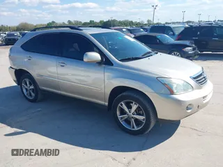 2007 Lexus RX 400h with VIN JTJGW31U072003993, listed as a IAAI auction lot 41665187 with 147,036 mi miles and . Bid and sale history available at DreamBid. Image 1.