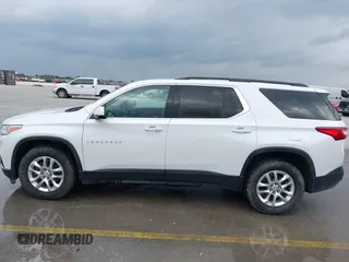 2020 Chevrolet Traverse LT Cloth z VIN 1GNERGKW3LJ127398, wystawiony jako IAAI lot #42161330 z przebiegiem 96 140 mil mil oraz . Historia ofert i sprzedaży dostępna na DreamBid. Obrazek 14.